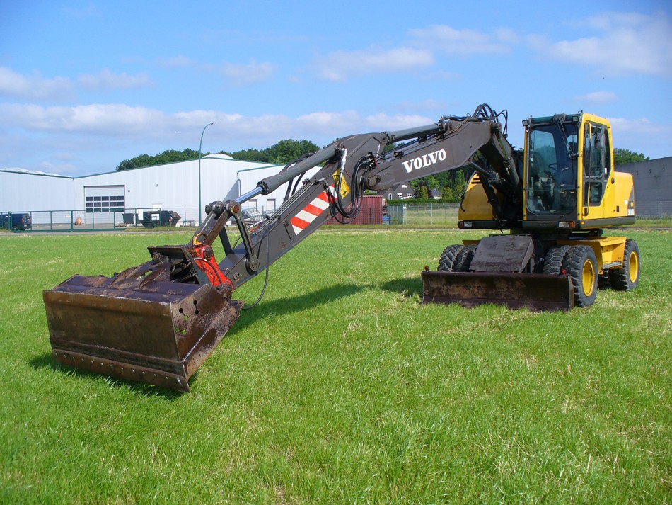 Volvo EW160B Bild 7