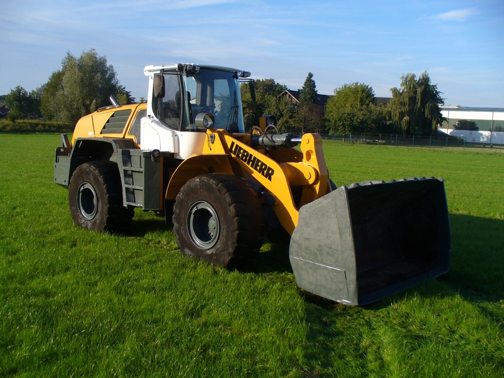 Liebherr L566 Bild 7