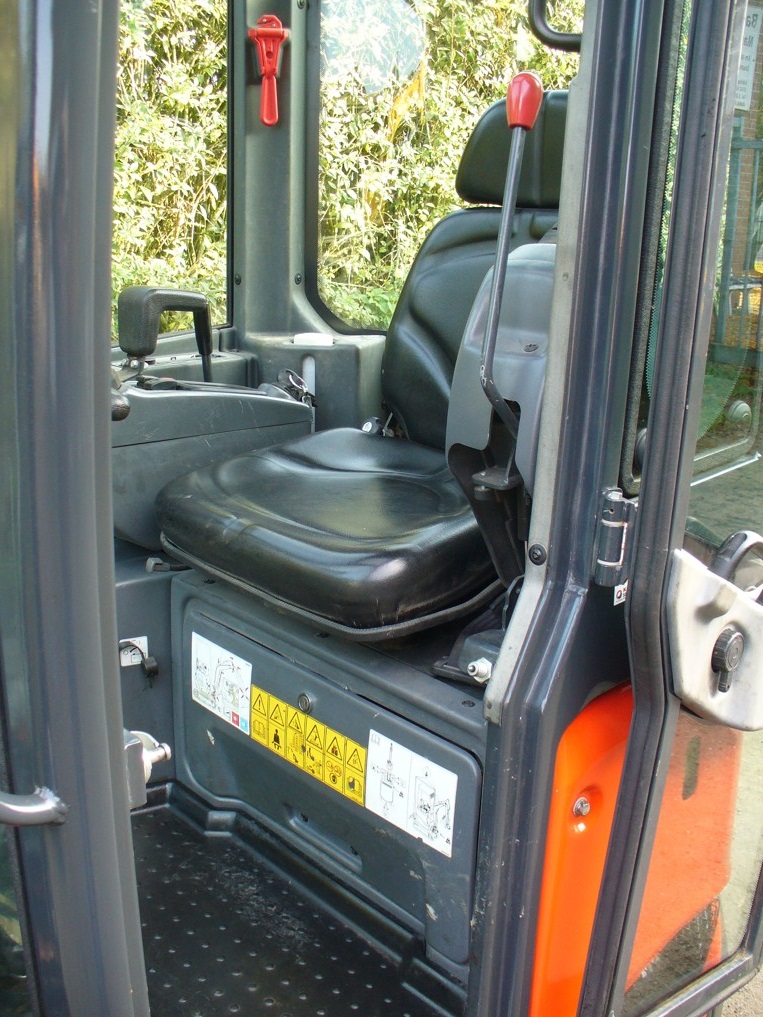 Minibagger Eurocomach ES 18 ZT Bild 8