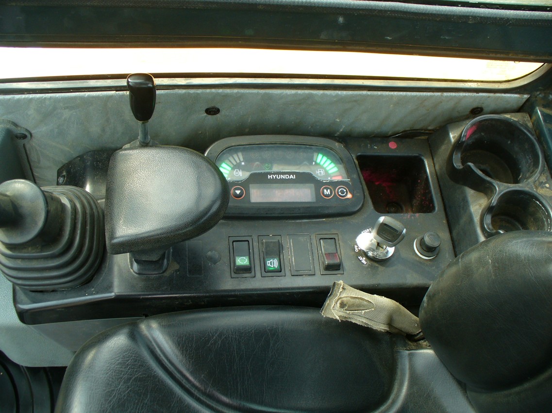 Hyundai R25Z-9AK Bild 10