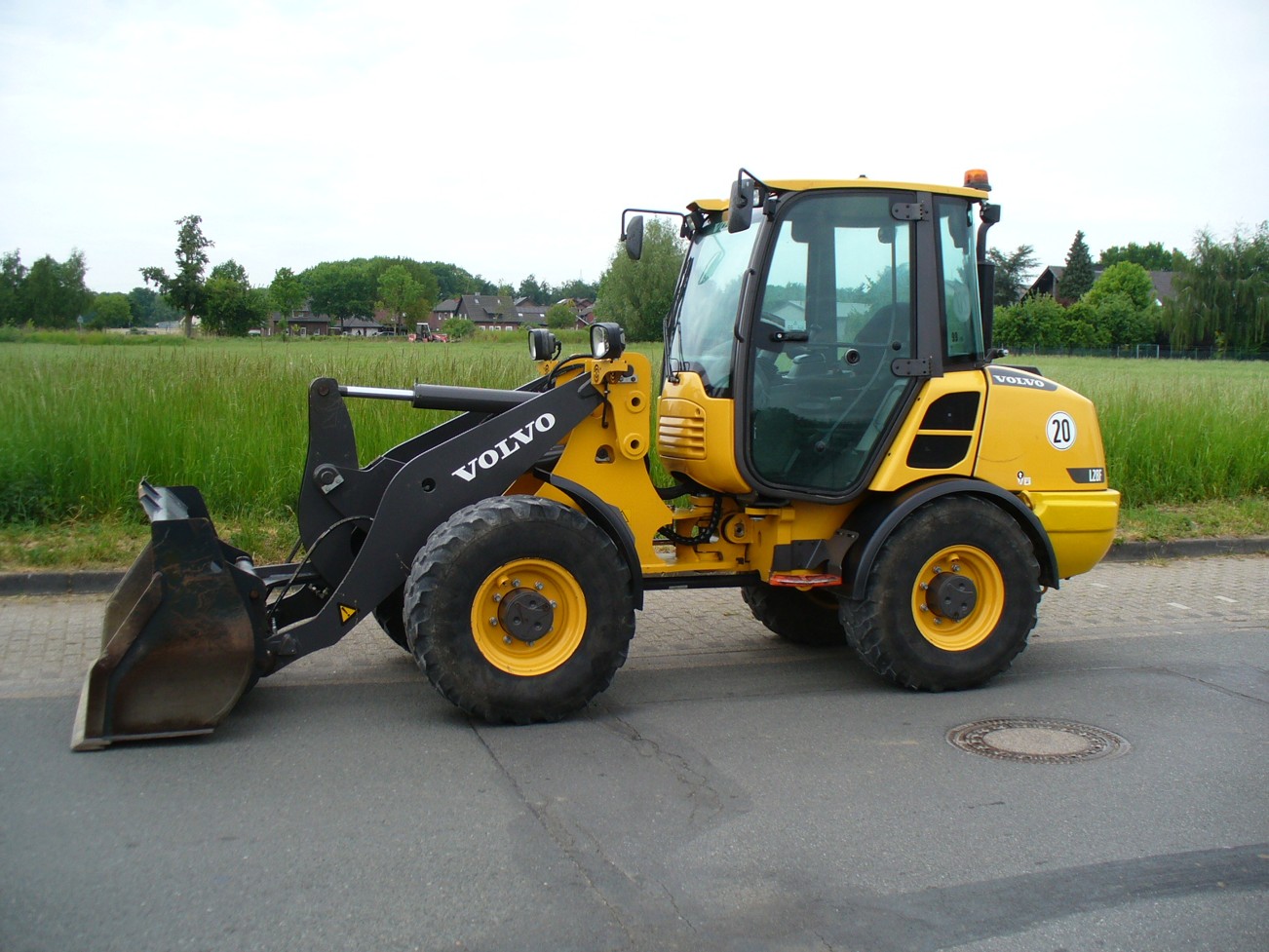 Volvo L28F Radlader Bild 4