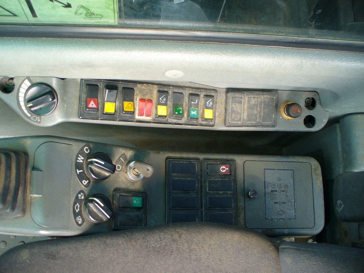 Volvo EW160B Bild 13