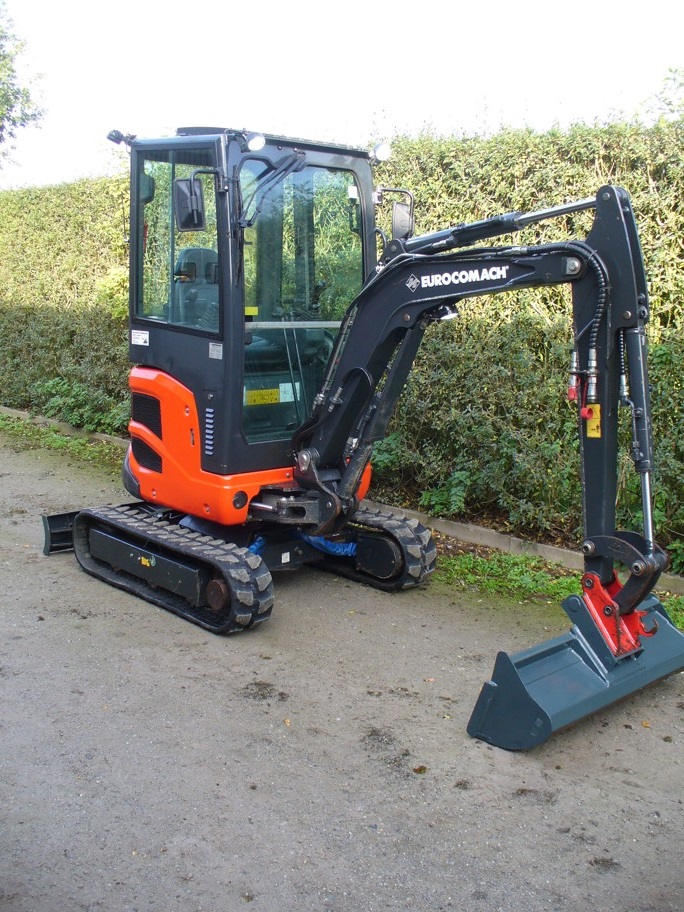 Minibagger Eurocomach ES 18 ZT Bild 5